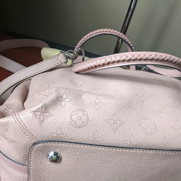 Auth Louis Vuitton Asteria Handbag Mahina Leather - Picture 5 of 12